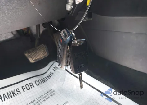 2015 Kia Soul ! из США, поврежденный, VIN KNDJN2A2XF7783023